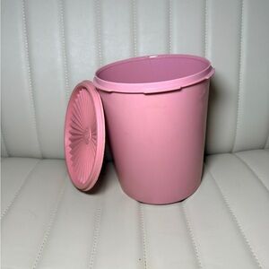 Pink Vintage TUPPERWARE Servalier Nesting 7” Canister 17 Cup Dusty Mauve #805